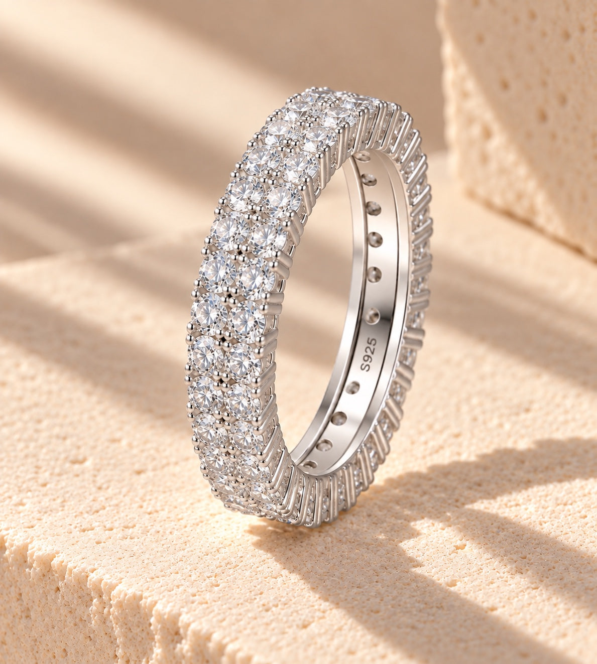The Solène Ring — pavé detail